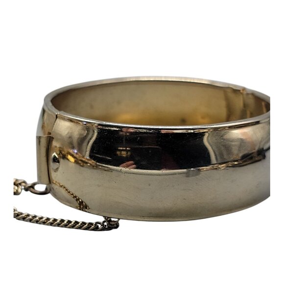 Coro Pegasus Wide Bangle Bracelet W/Safety Chain Gold Tone Vintage Sz 7 .92" - Picture 11 of 14